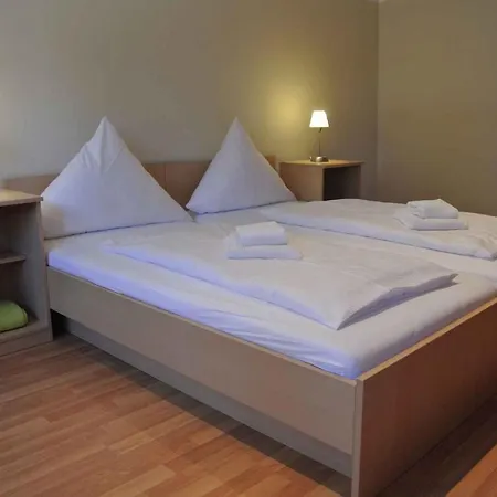 And Apts In Niedersachsen 42038 Holiday home Sassenburg